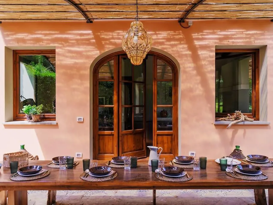 Stalla - Villa With Garden In The Historic Center Florence